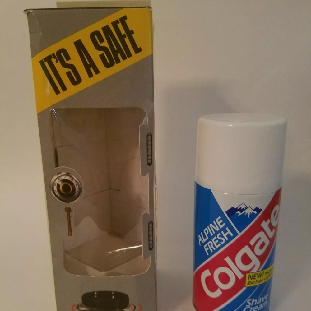 SAFES CANS :    NEW 1988 Vintage Colgate Safe Shav - Picture 2 of 7